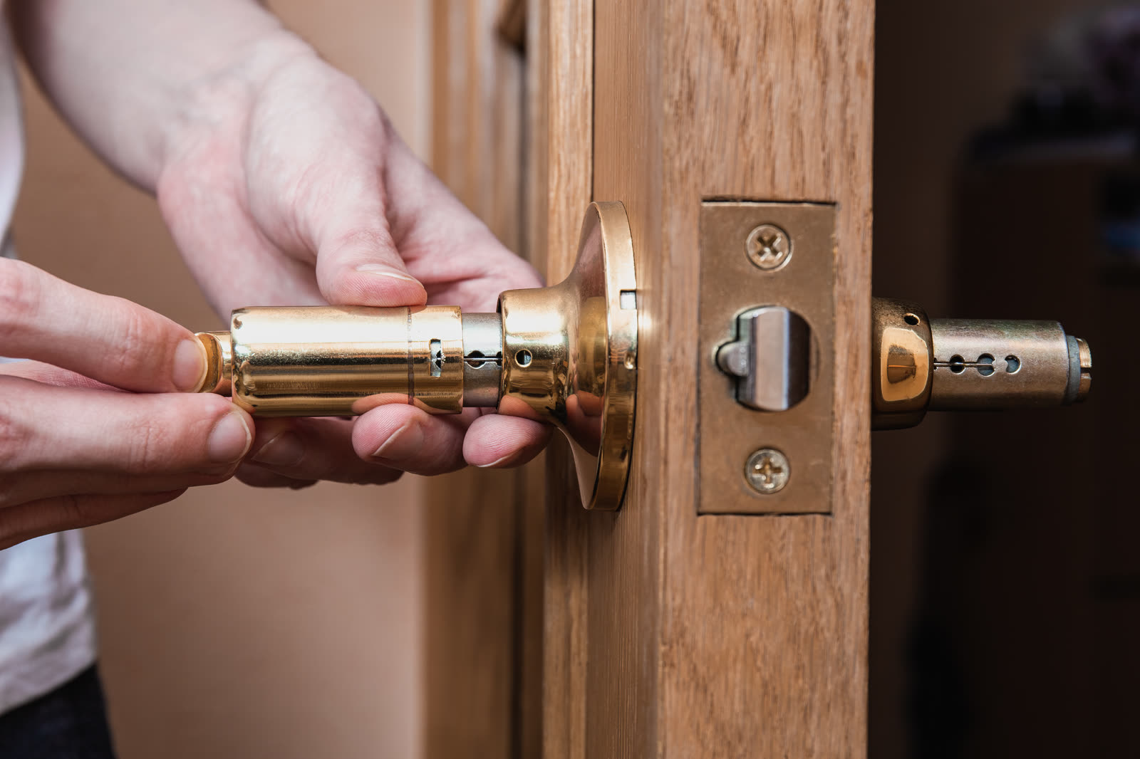 Knob and latch service — the kind of work our vetted local pros handle in Sarasota, FL