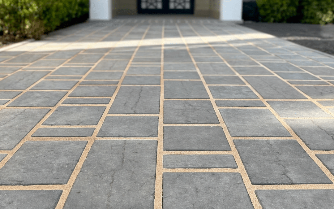 5 paver walkway fixes that help Sarasota and Bradenton listings sell faster